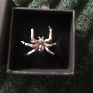 Lively Ghosts spider ring 9
